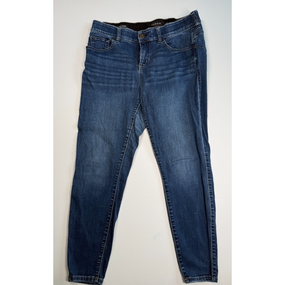 Torrid Bombshell Skinny Jeans Womens 14S Blue Stretch Denim Plus Size